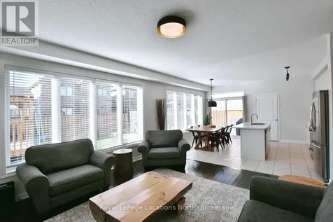 48 Mclean Avenue Collingwood ON L9Y 3Z6