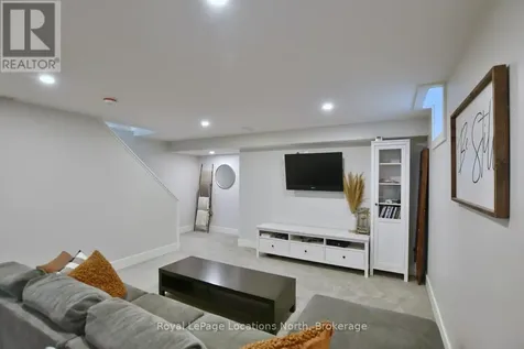 48 Mclean Avenue Collingwood ON L9Y 3Z6
