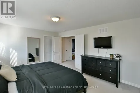48 Mclean Avenue Collingwood ON L9Y 3Z6