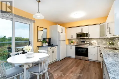 44 Trott Boulevard Collingwood ON L9Y 5B7