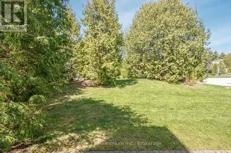 51 Trott Boulevard Collingwood ON L9Y 5B8