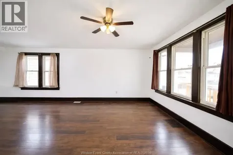 3463 Harris Street Windsor ON N9C 1N6