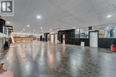 1636 Drouillard Windsor ON N8Y 2S3