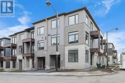 155 Equestrian Way West Cambridge ON N3E 0E8