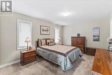768 16th Street Hanover ON N4N 3W8