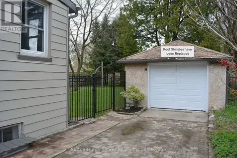 669 Louis Street Saugeen Shores ON N0H 2C4