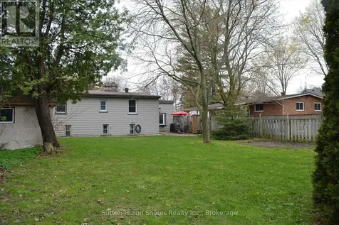 669 Louis Street Saugeen Shores ON N0H 2C4