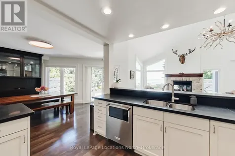 113 Fieldcrest Court Blue Mountains ON N0H 2P0