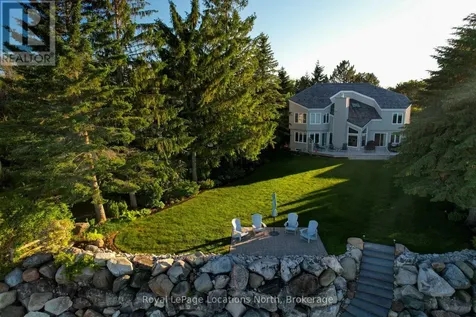 113 Fieldcrest Court Blue Mountains ON N0H 2P0