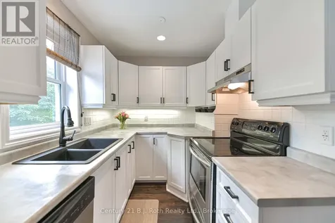 44 Charles Road Orillia ON L3V 3H4