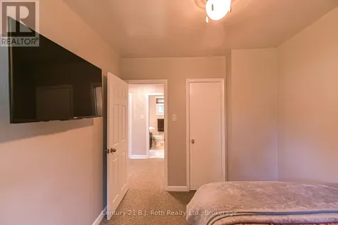 44 Charles Road Orillia ON L3V 3H4
