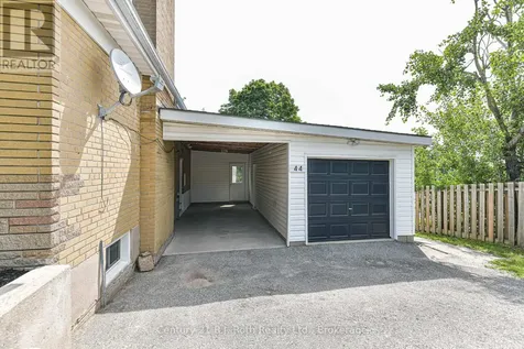 44 Charles Road Orillia ON L3V 3H4