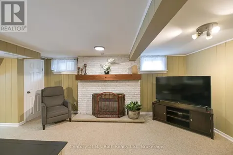 44 Charles Road Orillia ON L3V 3H4