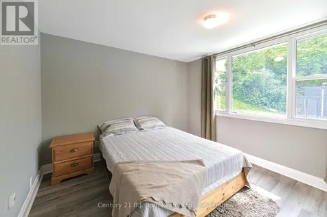44 Charles Road Orillia ON L3V 3H4