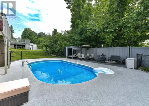 44 Charles Road Orillia ON L3V 3H4