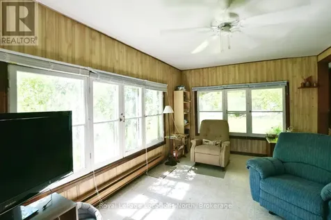 20 Marilyn Avenue North Wasaga Beach ON L9Z 2X8