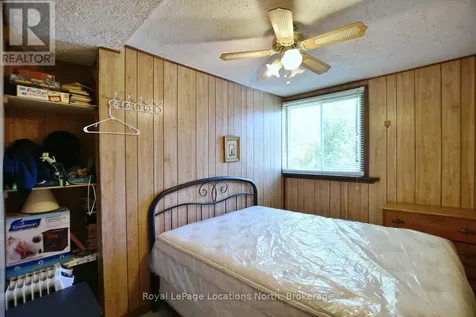 20 Marilyn Avenue North Wasaga Beach ON L9Z 2X8