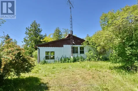 20 Marilyn Avenue North Wasaga Beach ON L9Z 2X8