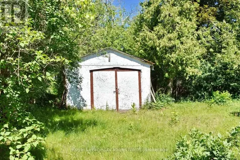 20 Marilyn Avenue North Wasaga Beach ON L9Z 2X8
