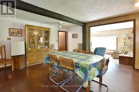 20 Marilyn Avenue North Wasaga Beach ON L9Z 2X8