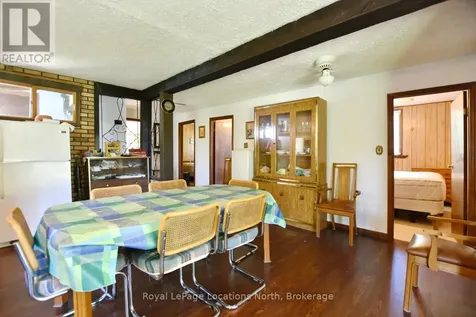 20 Marilyn Avenue North Wasaga Beach ON L9Z 2X8