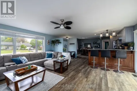 864 16th Street West Georgian Bluffs ON N4K 6V5