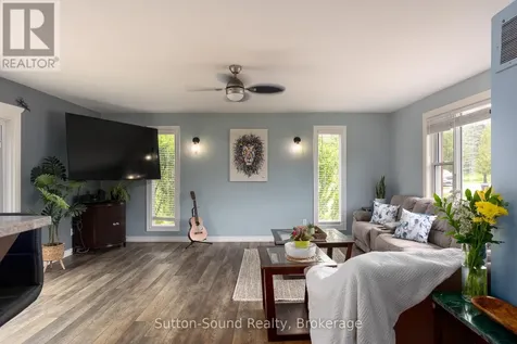 864 16th Street West Georgian Bluffs ON N4K 6V5