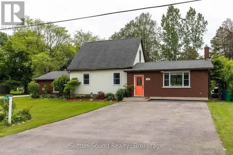 864 16th Street West Georgian Bluffs ON N4K 6V5