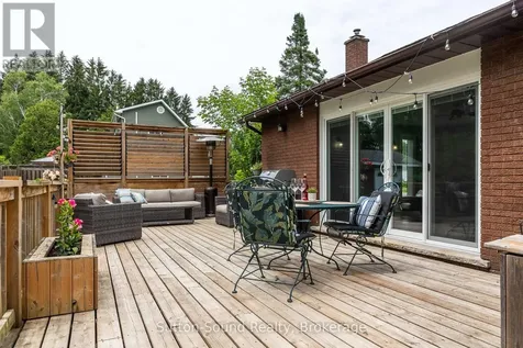 864 16th Street West Georgian Bluffs ON N4K 6V5