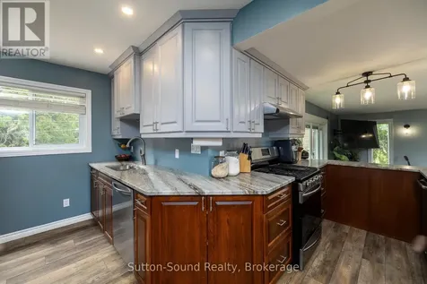 864 16th Street West Georgian Bluffs ON N4K 6V5