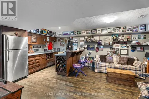 27 Miller Street Guelph (pineridge/westminster Woods) ON N1L 1P2