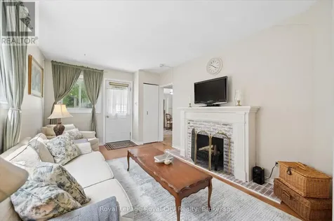 10 Macville Avenue Kitchener ON N2K 1T1