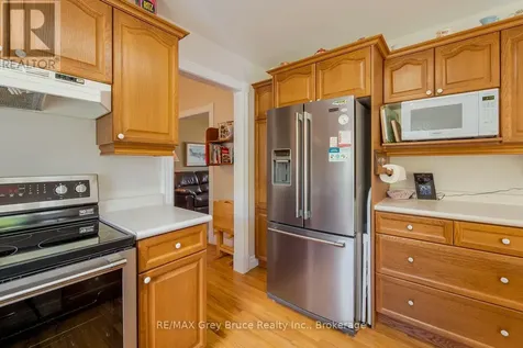 1510 7th Avenue West Owen Sound ON N4K 6V8