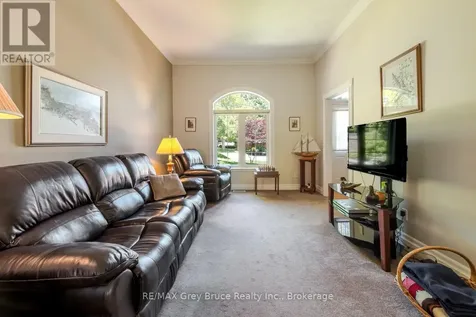 1510 7th Avenue West Owen Sound ON N4K 6V8