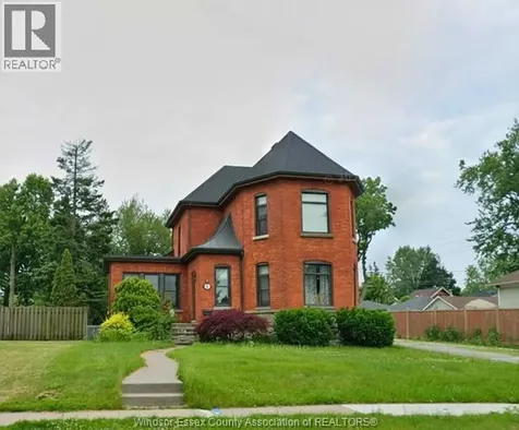 48 Clark Street West Leamington ON N8H 1E7