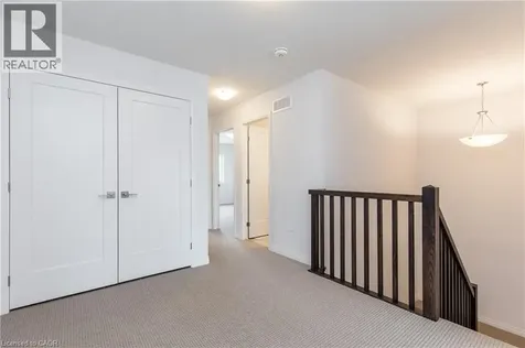 59 Greenwich Place Stoney Creek ON L8J 0L5