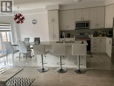 59 Greenwich Place Stoney Creek ON L8J 0L5
