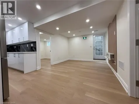 4 Waterside Drive Hamilton ON L8E 5T9