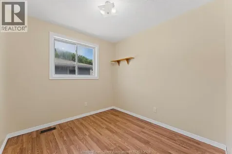 9347 Tamarack Street Windsor ON N8R 1Y7