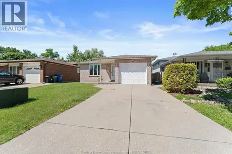 9347 Tamarack Street Windsor ON N8R 1Y7