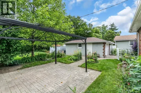 845 Rossini Boulevard Windsor ON N8Y 2Z2