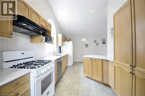95 Drinkwater Drive Cambridge ON N1P 1G5