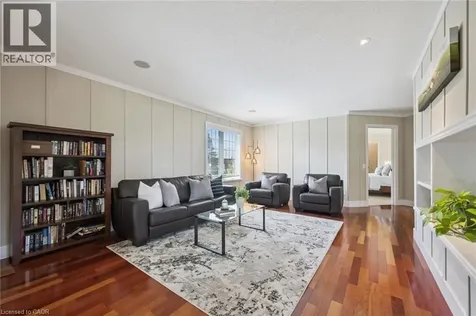 576 Falconridge Crescent Kitchener ON N2K 4J2