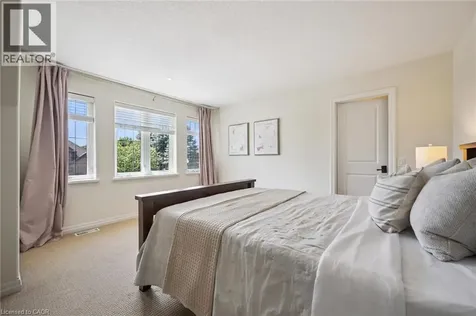 576 Falconridge Crescent Kitchener ON N2K 4J2