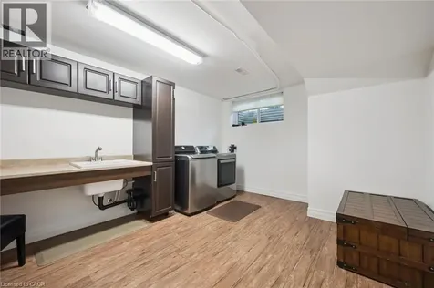 576 Falconridge Crescent Kitchener ON N2K 4J2