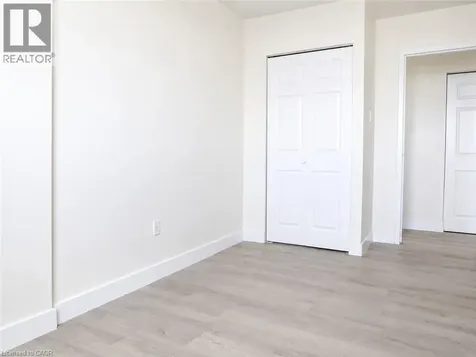 15 Albright Road Hamilton ON L8K 5J2