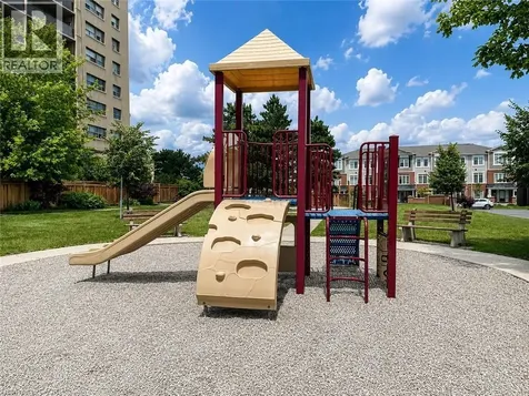 15 Albright Road Hamilton ON L8K 5J2