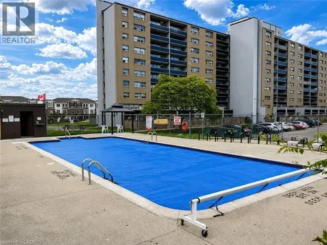 15 Albright Road Hamilton ON L8K 5J2