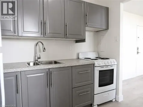 15 Albright Road Hamilton ON L8K 5J2
