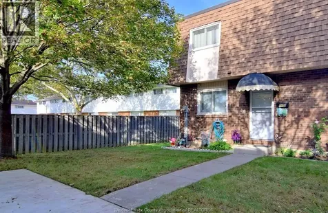 5468 Lassaline Avenue Windsor ON N8T 1A9